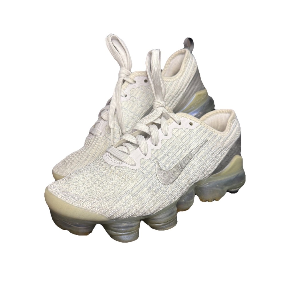 Nike Air Vapormax Flyknit 3 GS 'White Silver' Size 4Y Women's 6 BQ5238-101